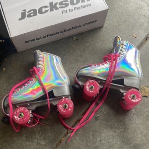 ONLY USED ONCE! Gently Loved Jackson Fit-to-Perform Roller Skates + Safety Gear
